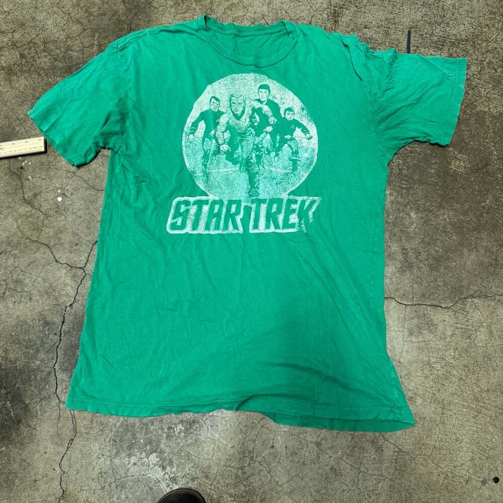 Star Trek Graphic T-Shirt Green Retro Crewneck Graphic Tee